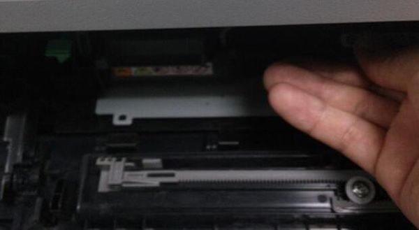 HP1112打印机加墨水6