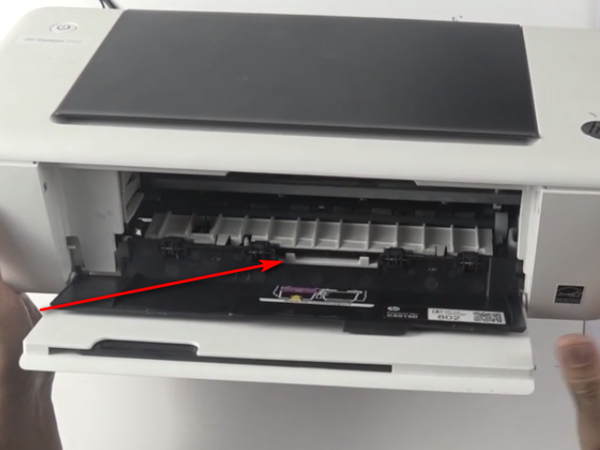 惠普1106打印机怎么换墨盒1